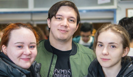 Дружеская атмосфера